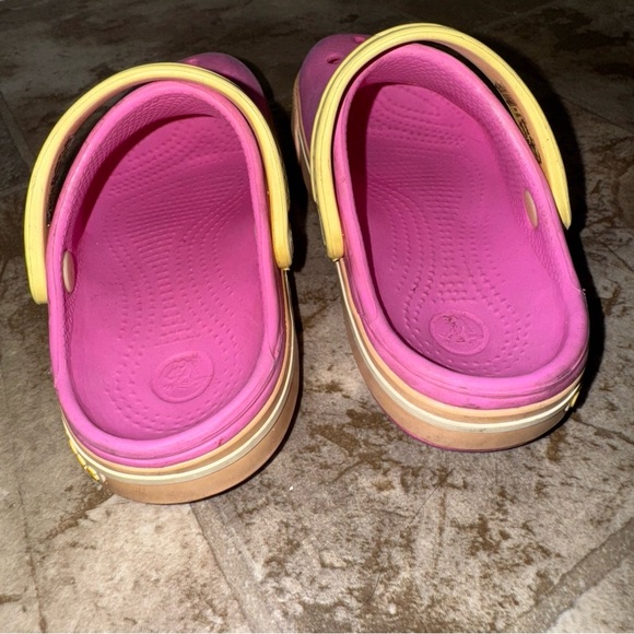 Kids Girls Crocs Brand Summer Pink and Yellow Slide Sandals Shoe Size 8-9 - Picture 14 of 16